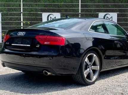 Audi A5 3.0 TDi V6 Quattro S line DPF S tronic